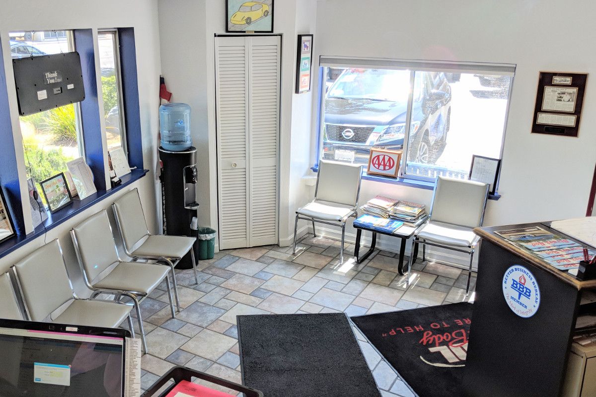 Soscol Auto Body Reception Area